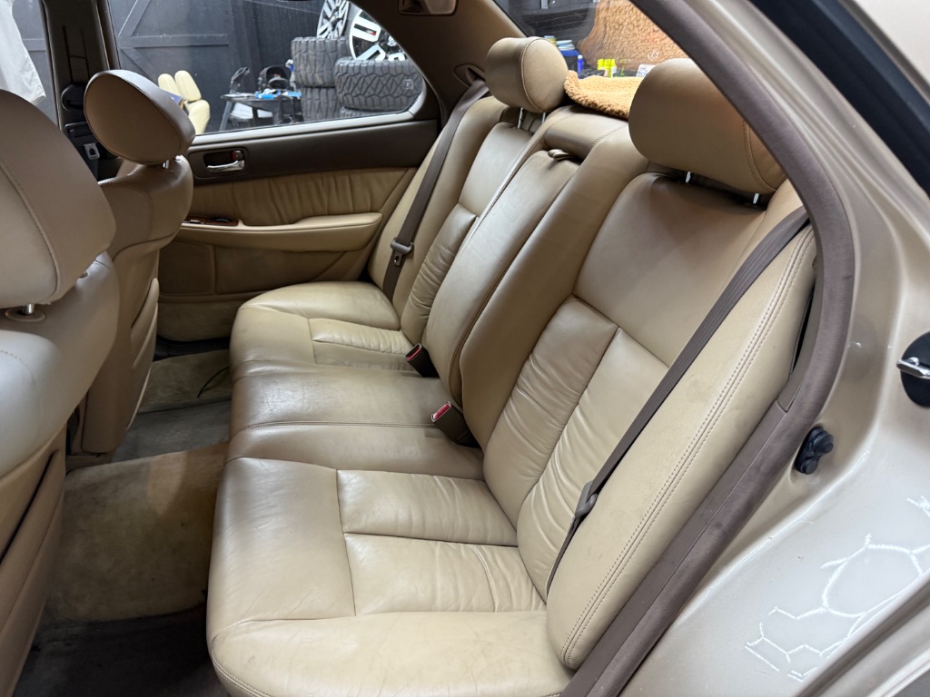 1993 Lexus LS - $9,995