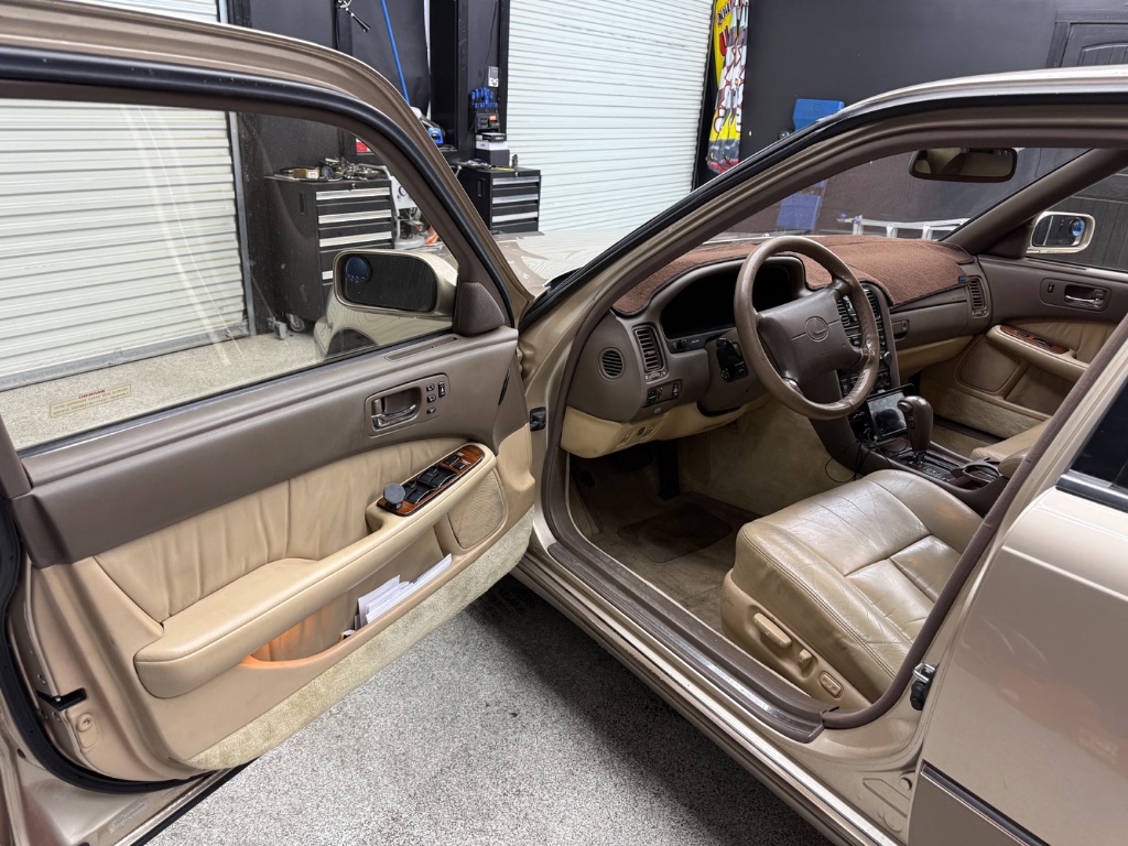 1993 Lexus LS - $9,995