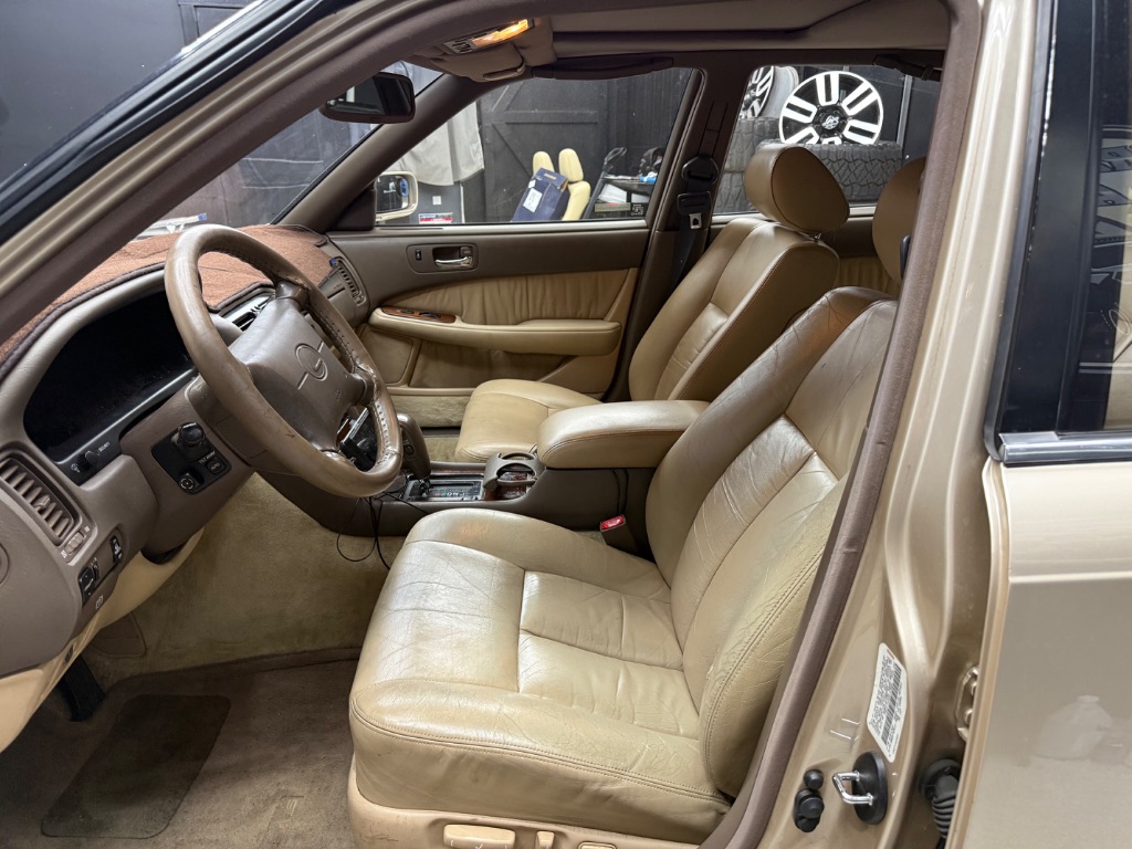 1993 Lexus LS - $9,995