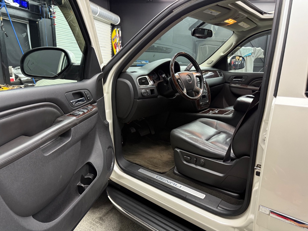 2012 GMC Yukon - $13,995