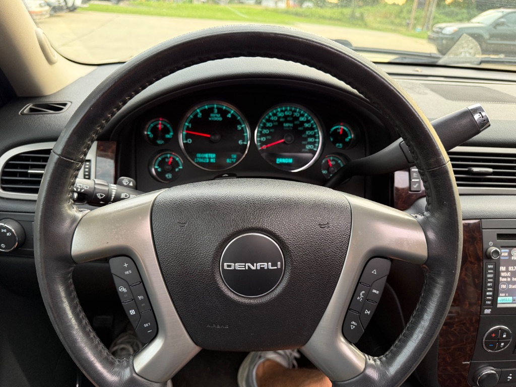 2012 GMC Yukon - $13,995