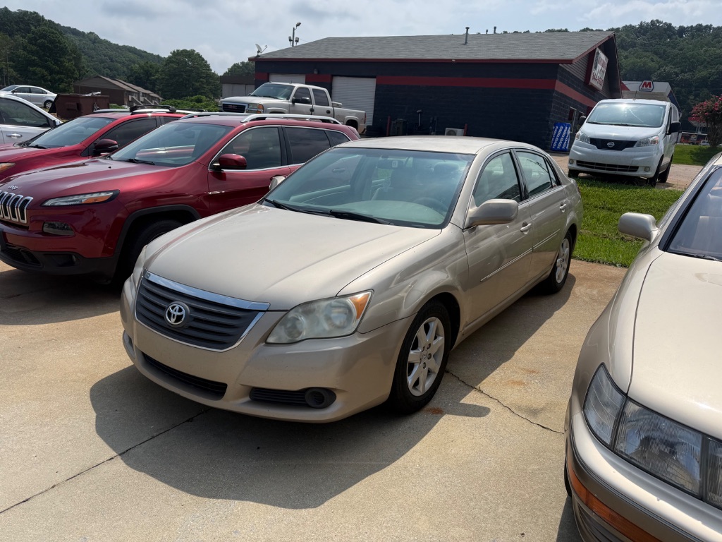 2008 Toyota Avalon - $9,995