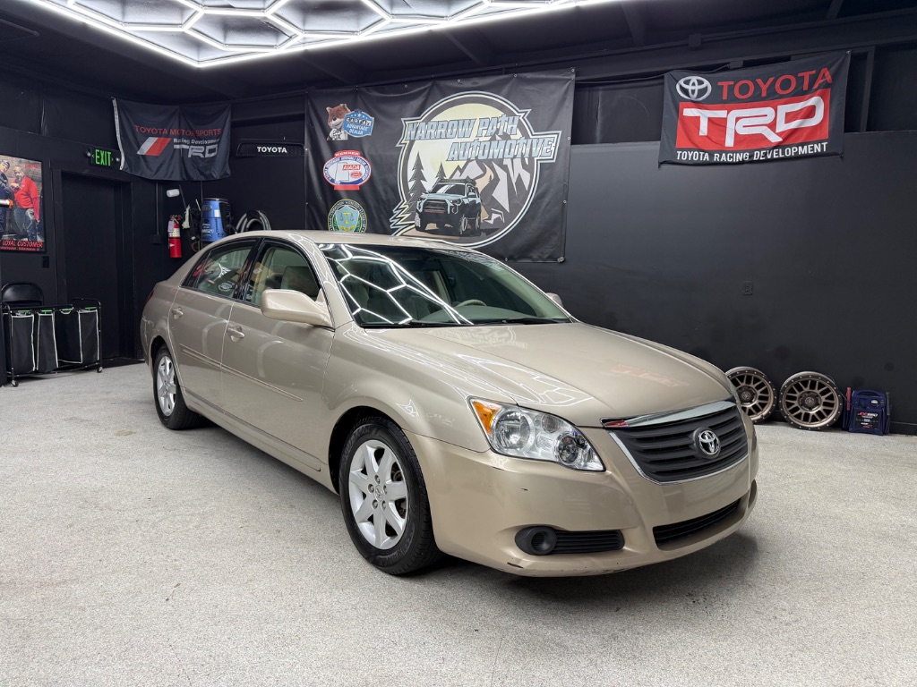 2008 Toyota Avalon - $9,995