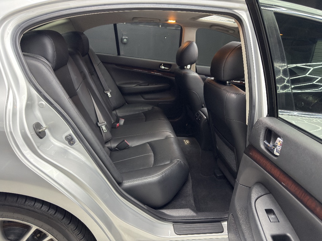 2013 INFINITI G - $12,995