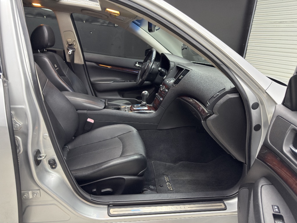 2013 INFINITI G - $12,995