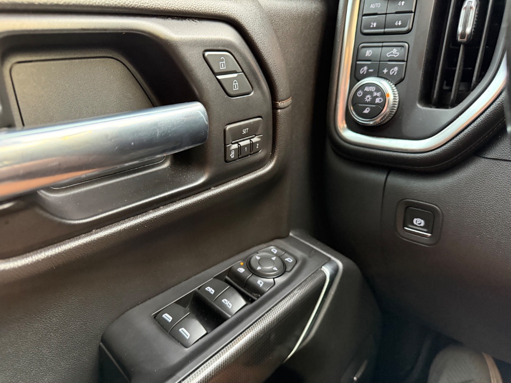 2020 GMC Sierra - $27,995