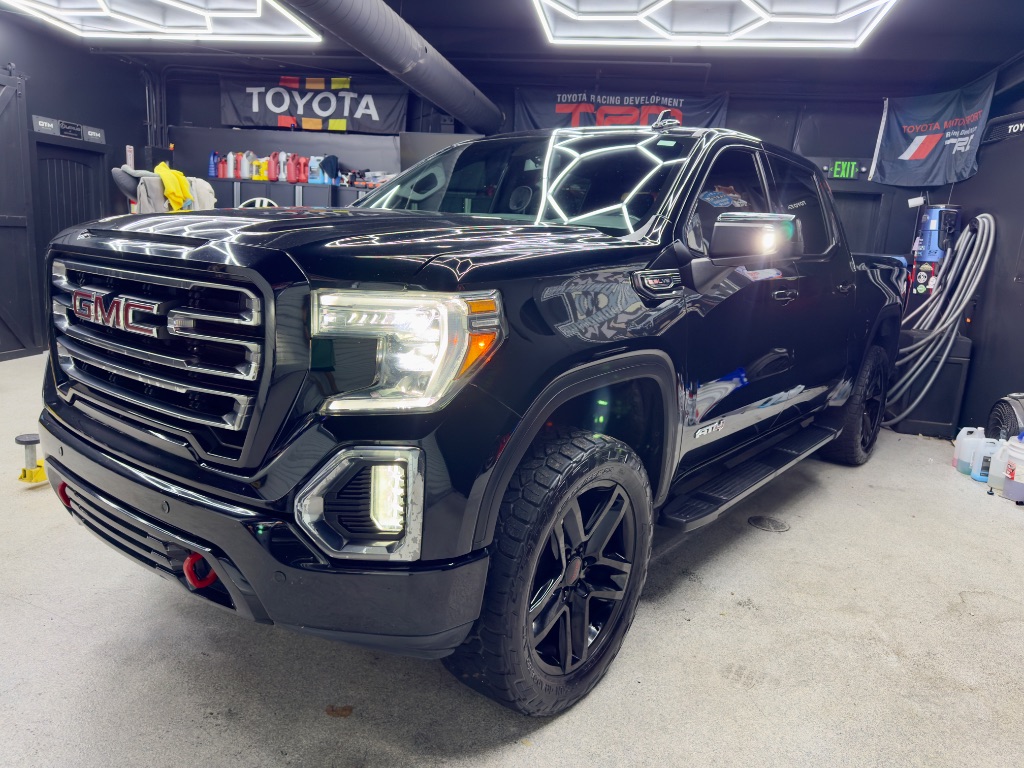 2020 GMC Sierra - $27,995