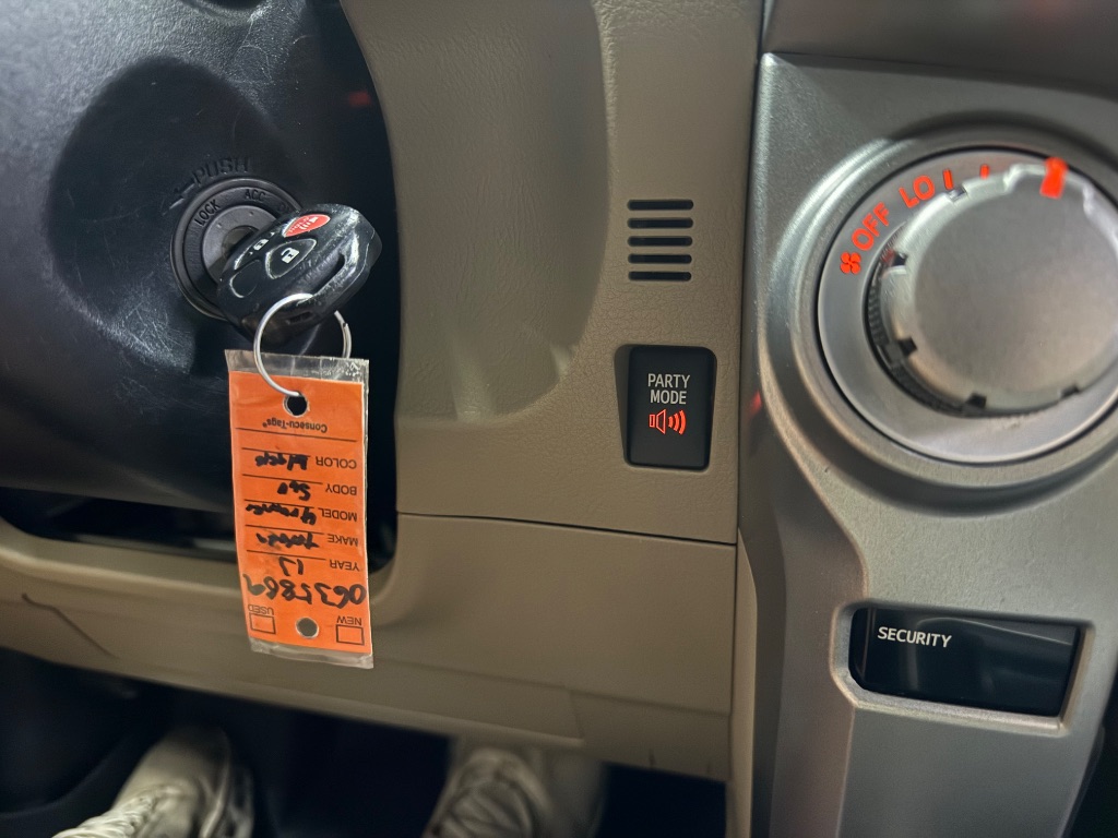 2013 Toyota 4Runner - $13,995