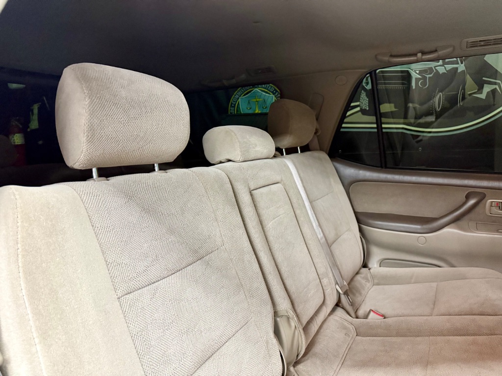 2006 Toyota Sequoia - $9,995