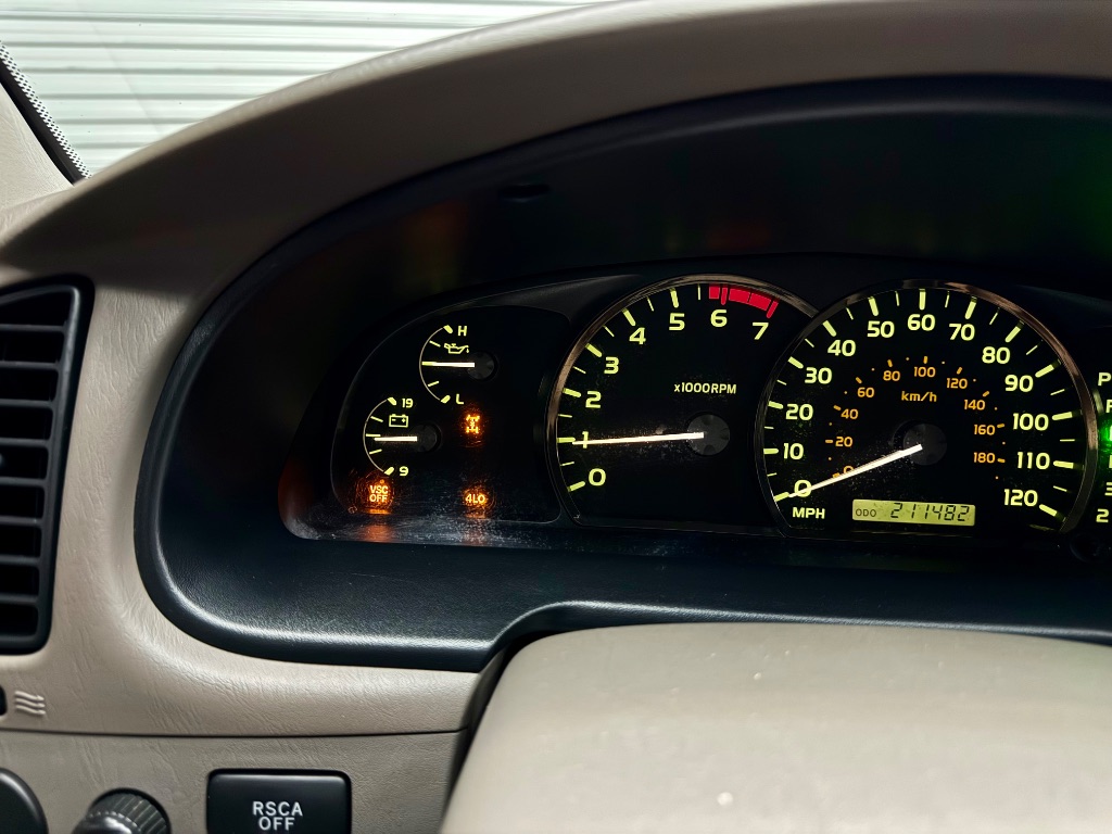 2006 Toyota Sequoia - $9,995