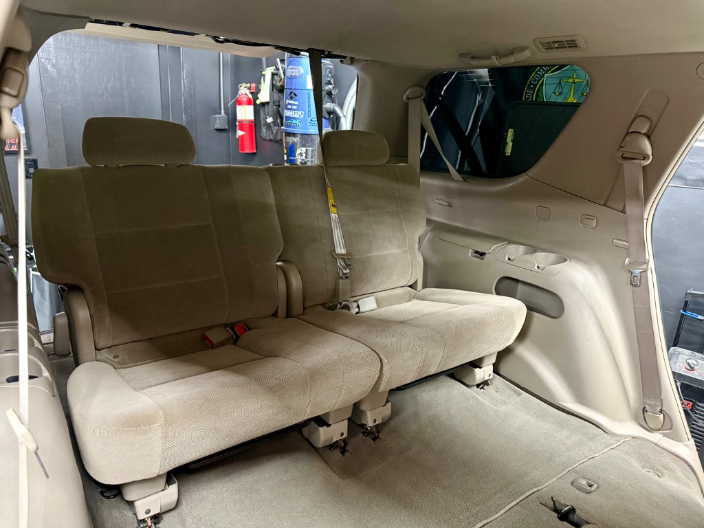 2006 Toyota Sequoia - $9,995