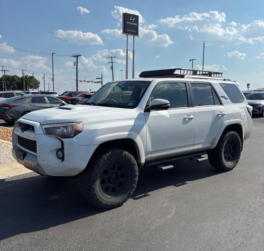2018 Toyota 4Runner - $19,995