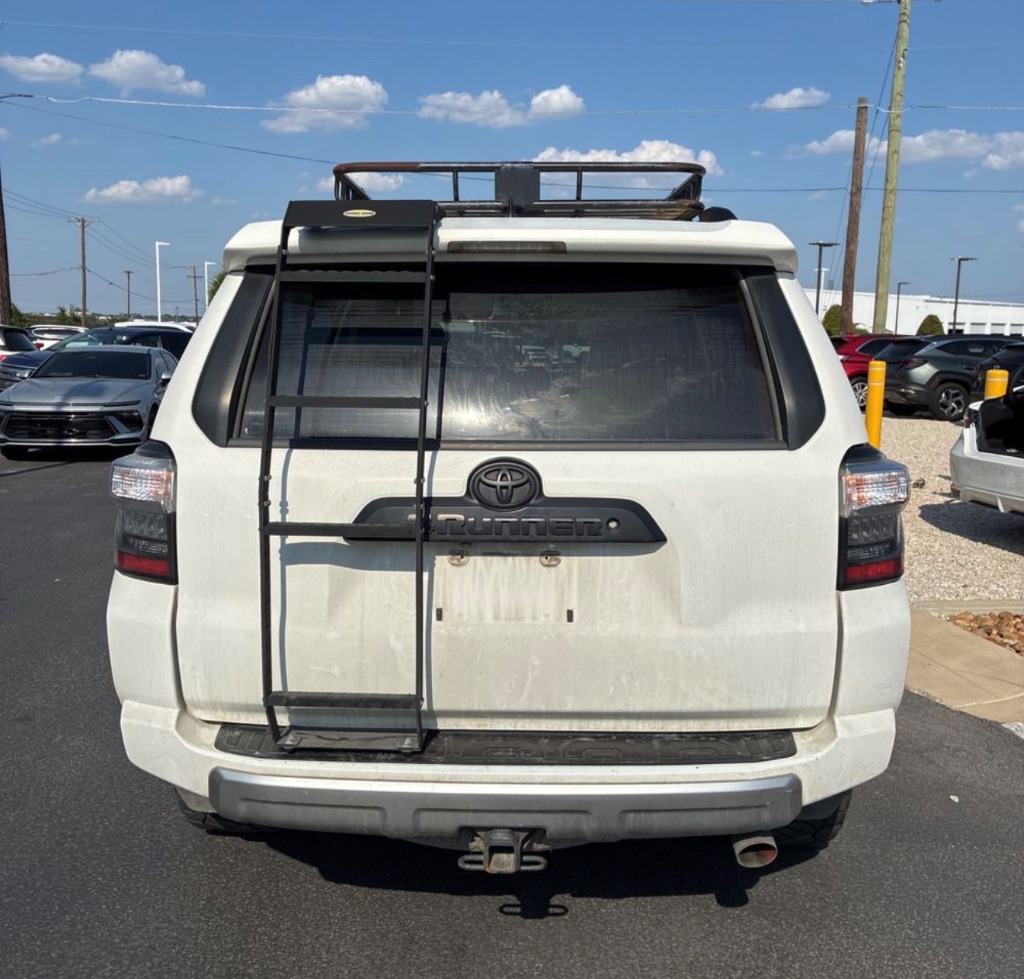2018 Toyota 4Runner - $19,995