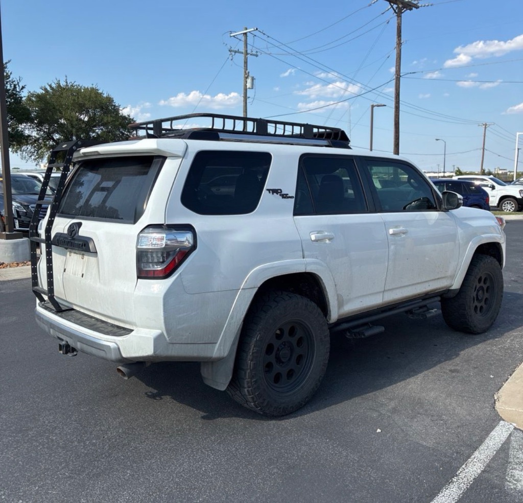 2018 Toyota 4Runner - $19,995