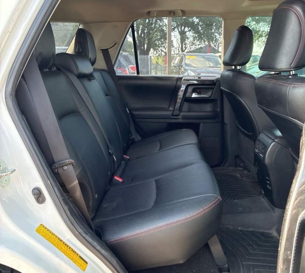 2018 Toyota 4Runner - $19,995
