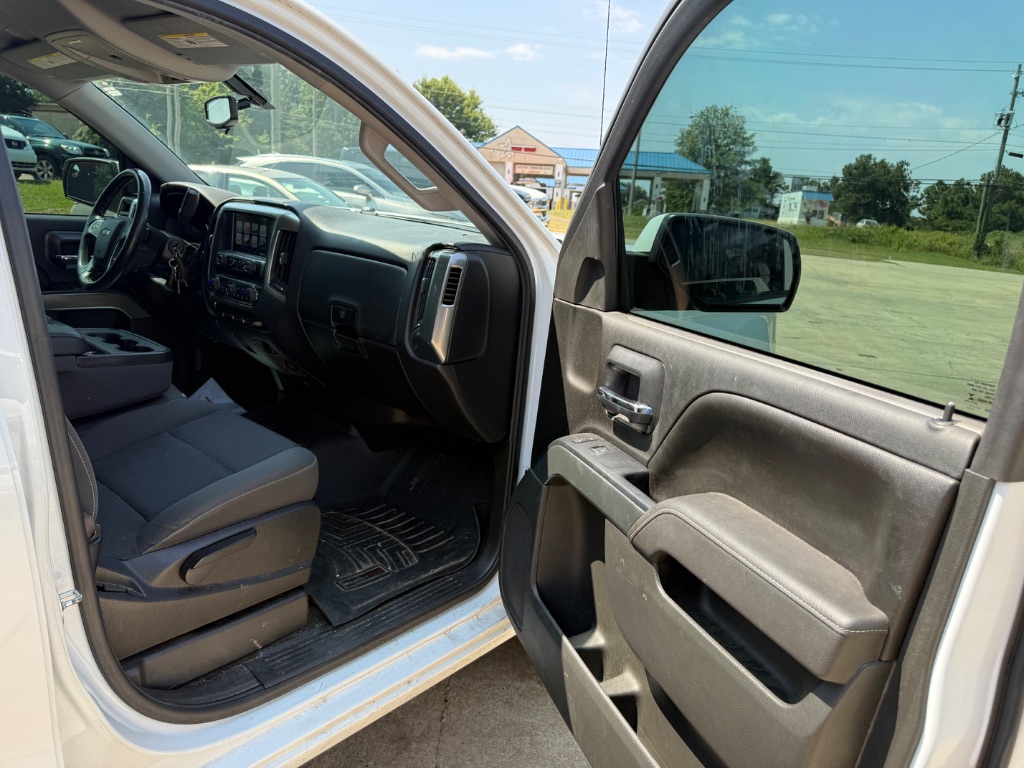 2017 Chevrolet Silverado - $14,995