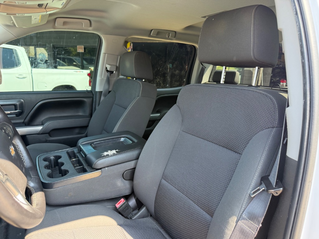 2017 Chevrolet Silverado - $14,995