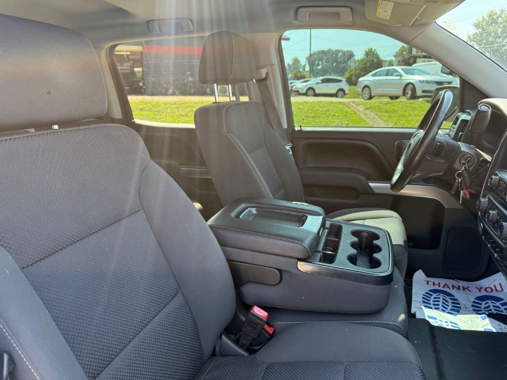 2017 Chevrolet Silverado - $14,995