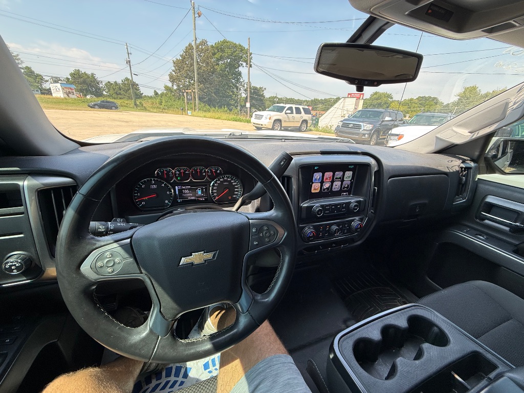 2017 Chevrolet Silverado - $14,995