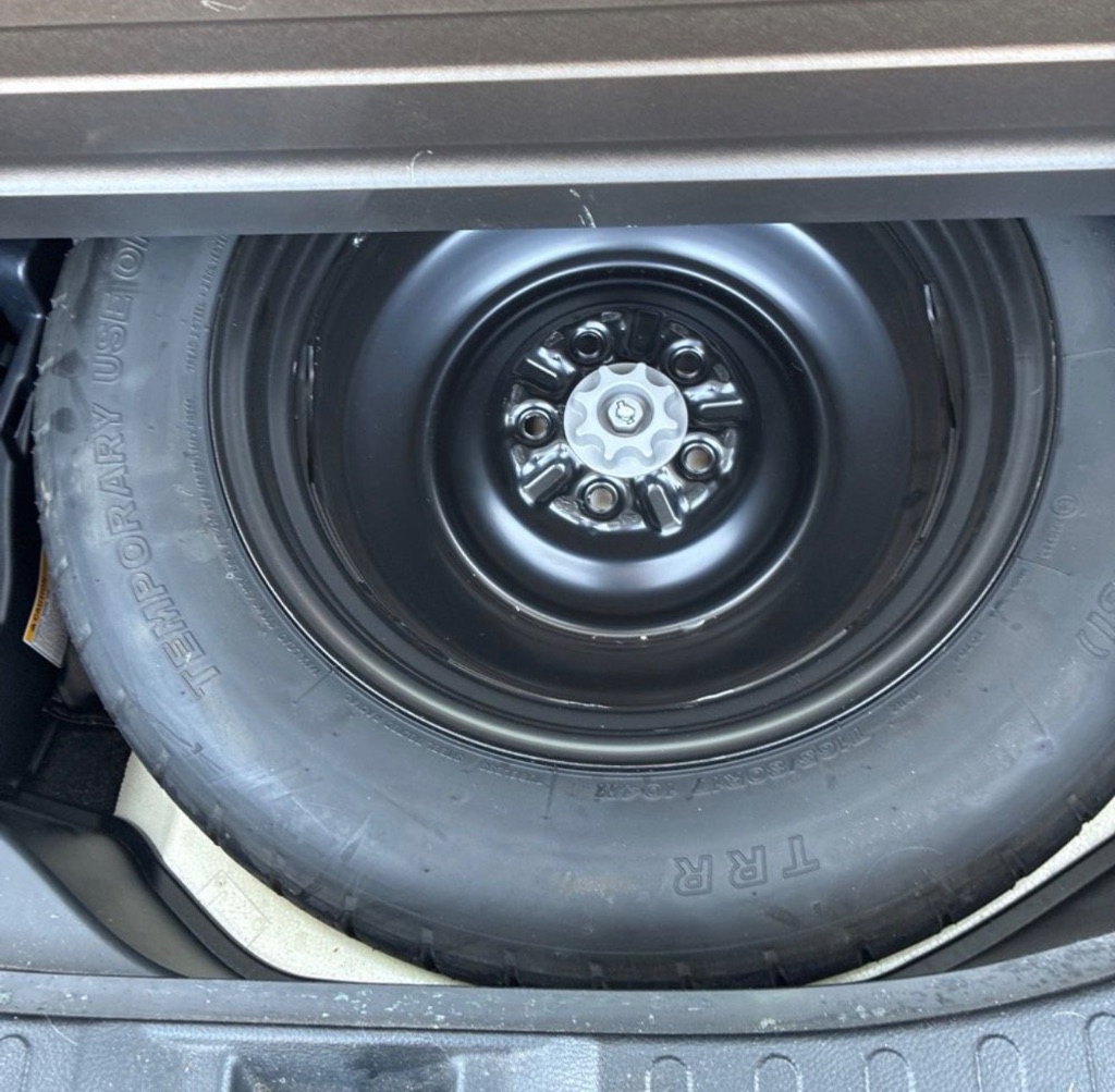 2017 Toyota RAV4 - $13,995