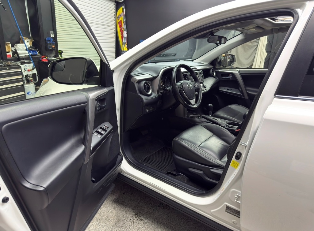 2017 Toyota RAV4 - $11,995
