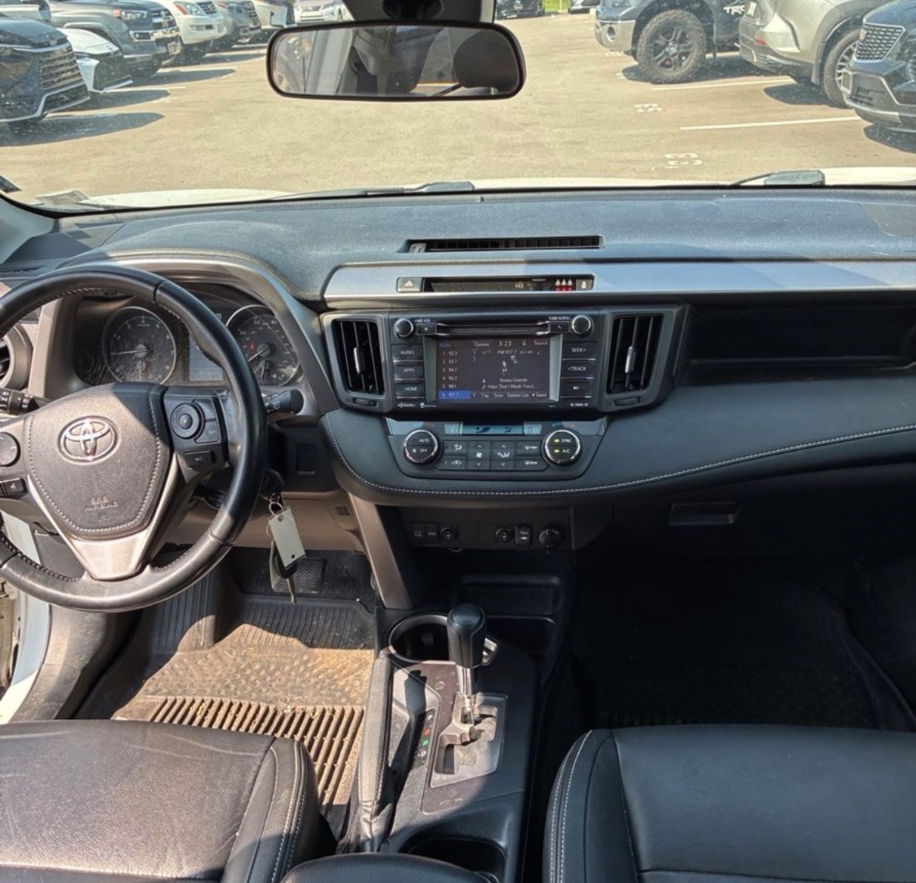 2017 Toyota RAV4 - $13,995
