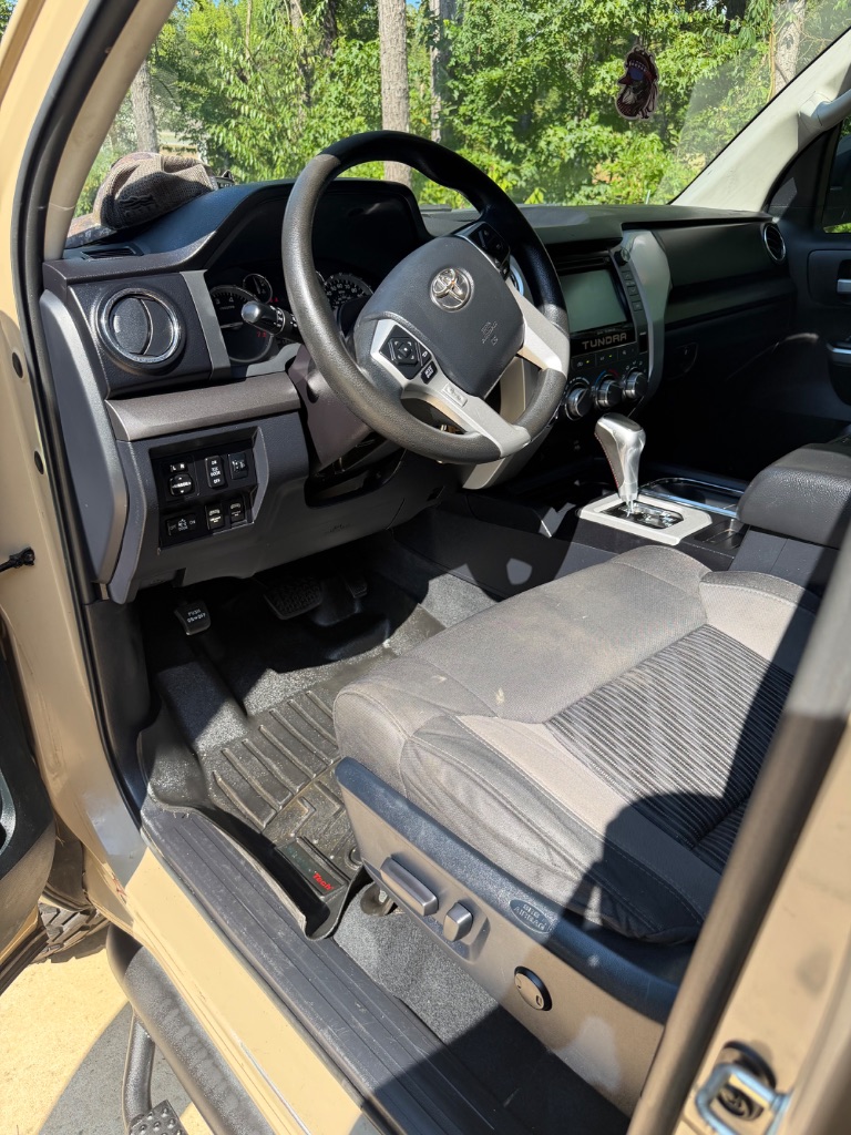 2017 Toyota Tundra - $24,995