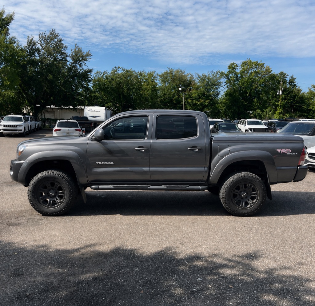 2010 Toyota Tacoma - $14,995