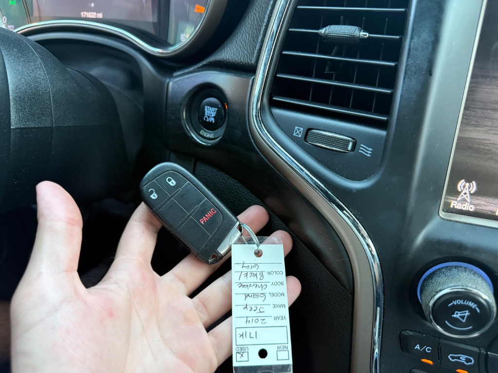 2014 Jeep Cherokee - $7,995