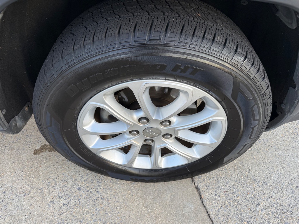 2014 Jeep Cherokee - $7,995