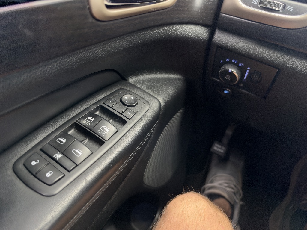 2014 Jeep Cherokee - $6,995