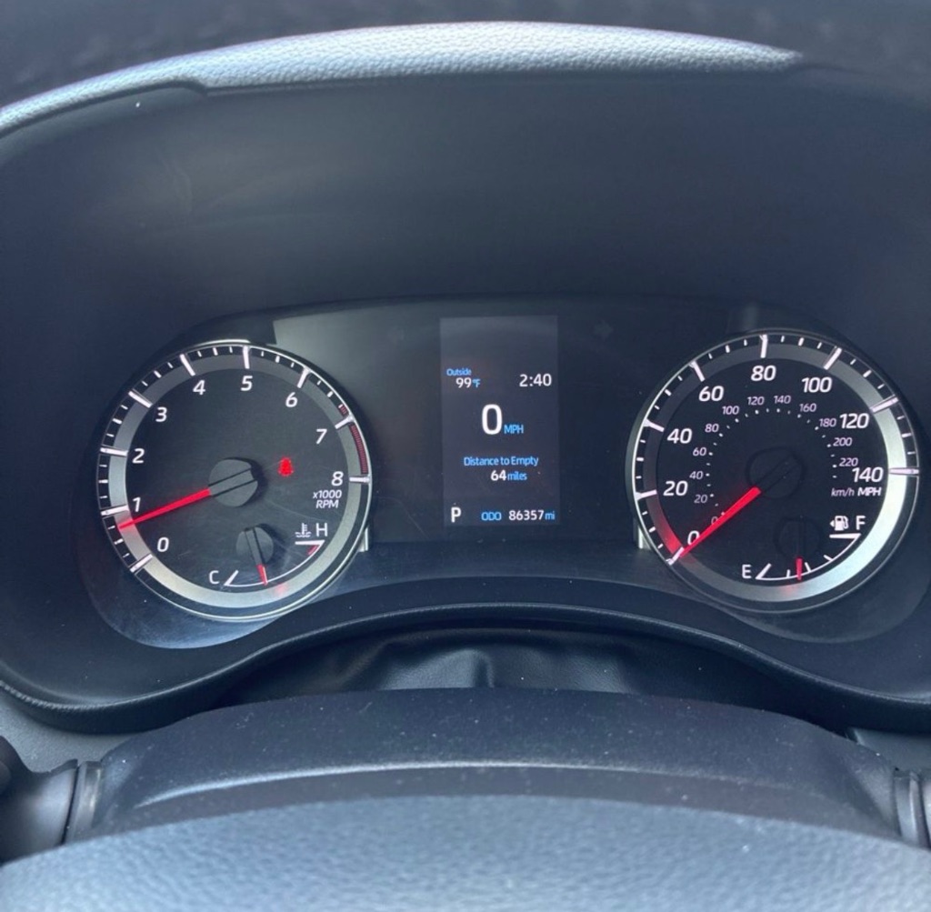 2022 Toyota Highlander - $25,995