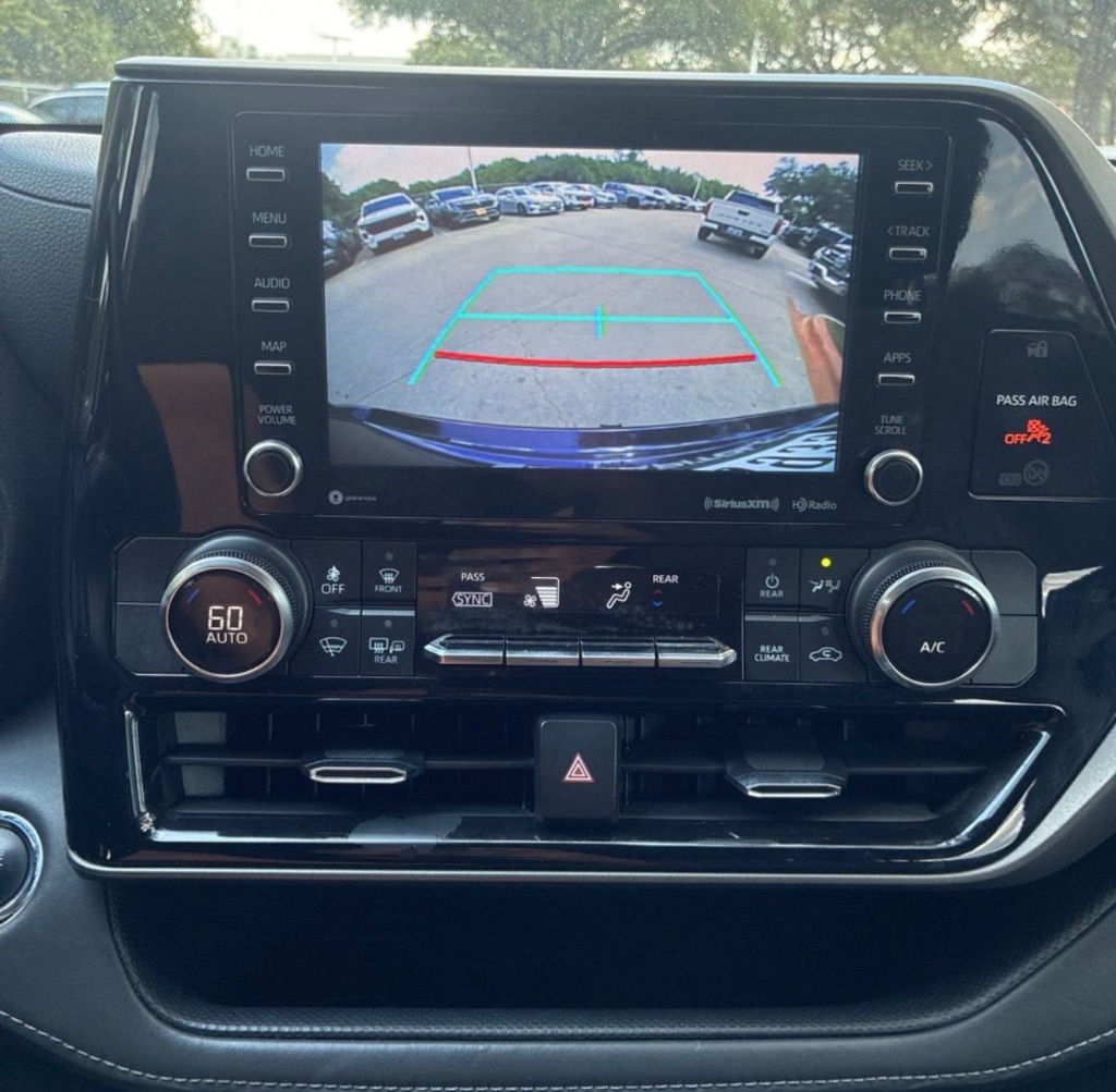 2022 Toyota Highlander - $25,995
