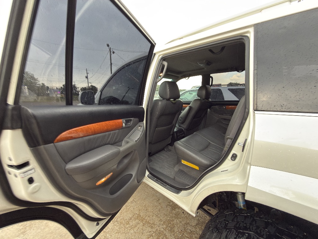 2006 Lexus GX - $13,995