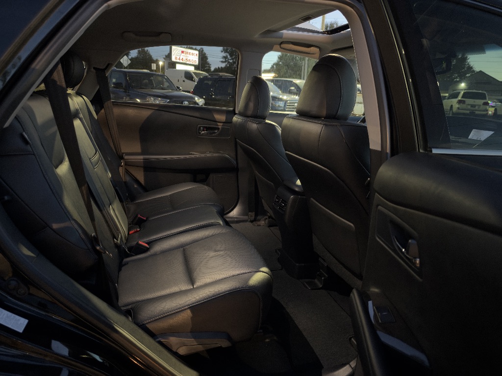 2013 Lexus RX - $18,995