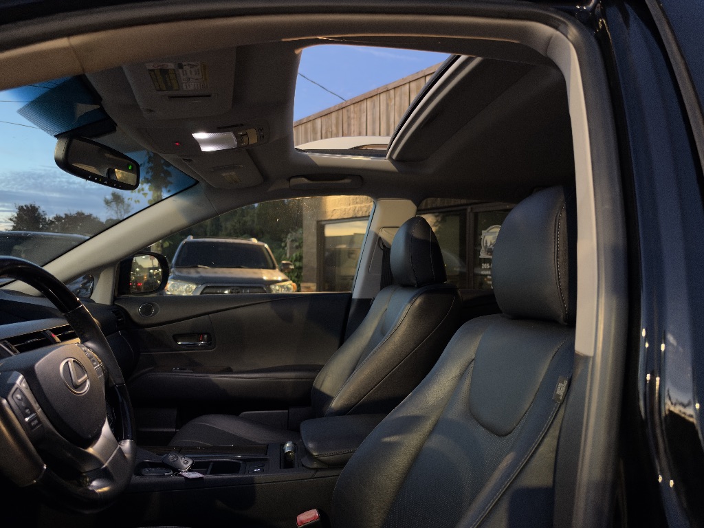 2013 Lexus RX - $18,995