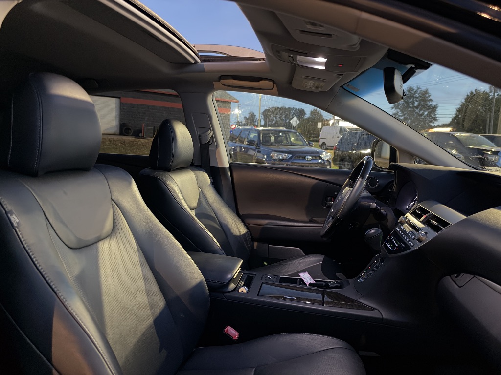 2013 Lexus RX - $18,995