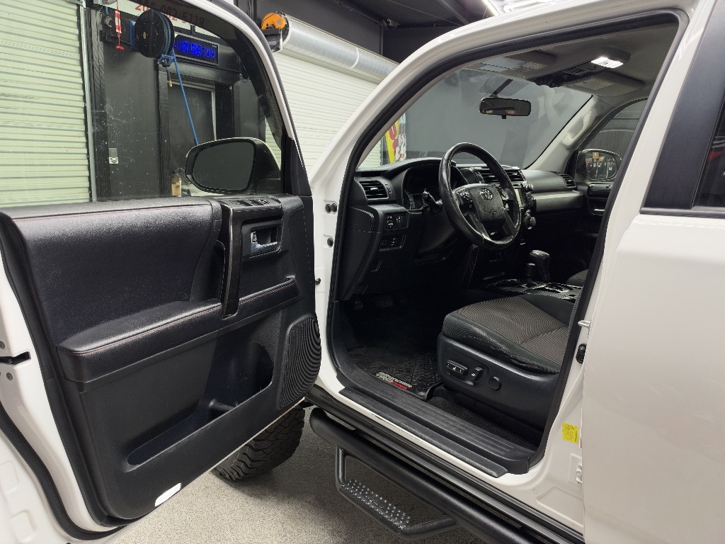 2018 Toyota 4Runner - $18,995
