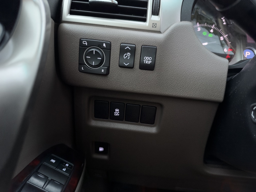 2011 Lexus GX - $16,995