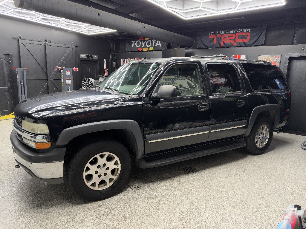2004 Chevrolet Suburban - $2,995