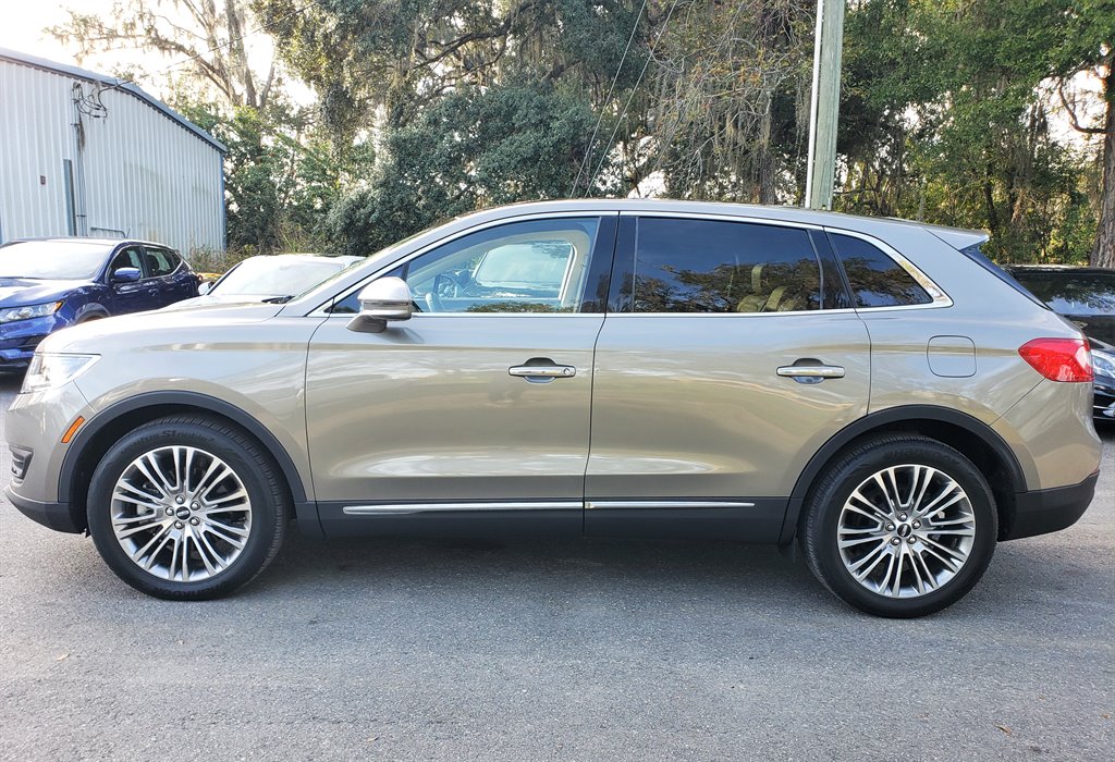 2017 Lincoln MKX Reserve photo