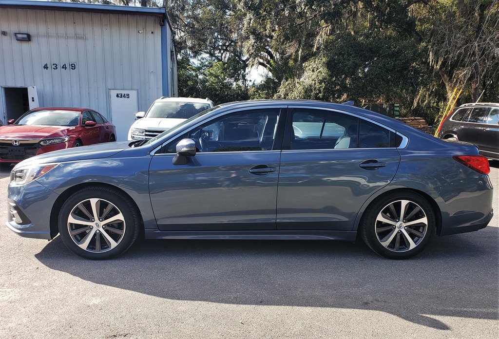 2018 Subaru Legacy Limited photo