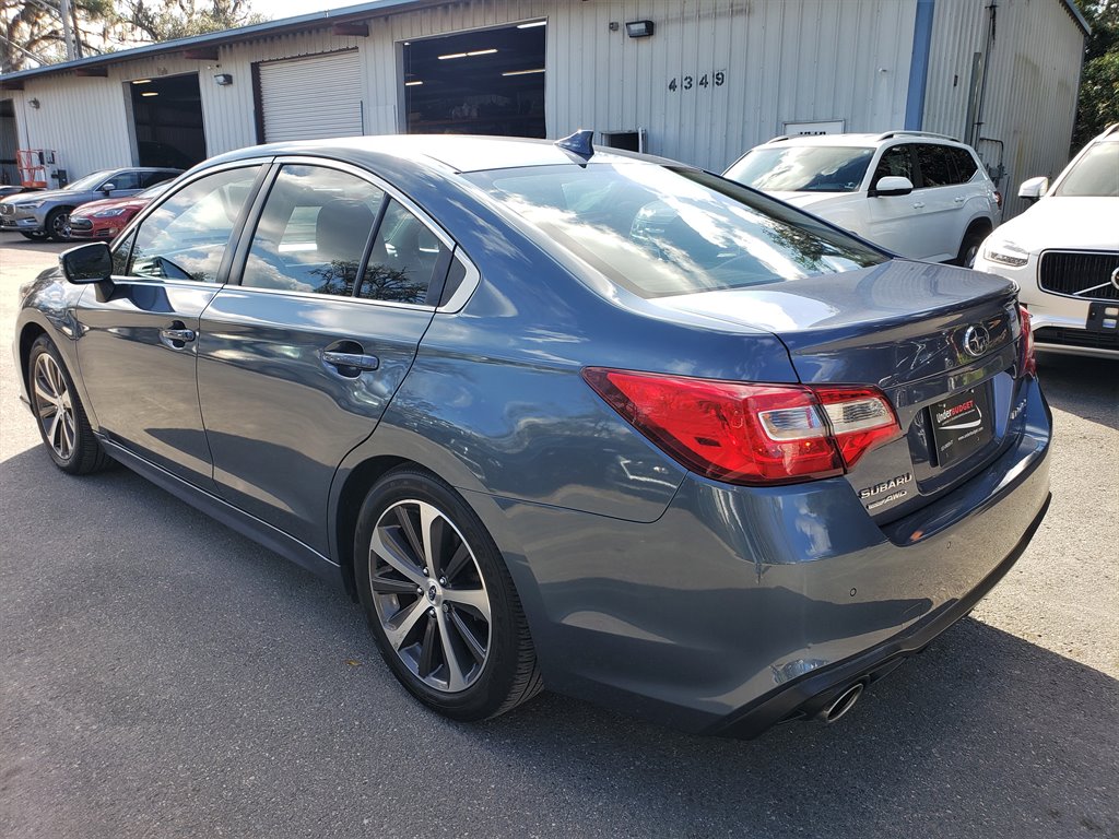 2018 Subaru Legacy Limited photo