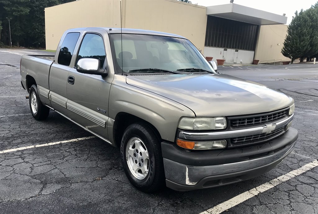 The 2000 Chevrolet Silverado 1500 photos