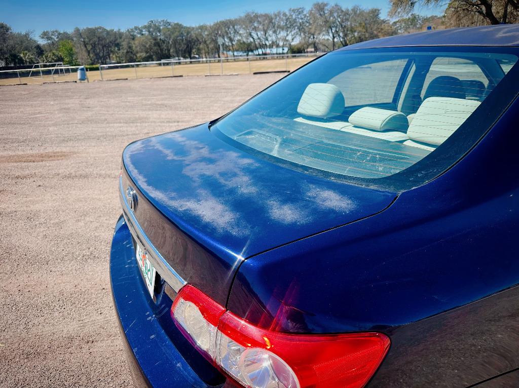 2013 Toyota Corolla L photo