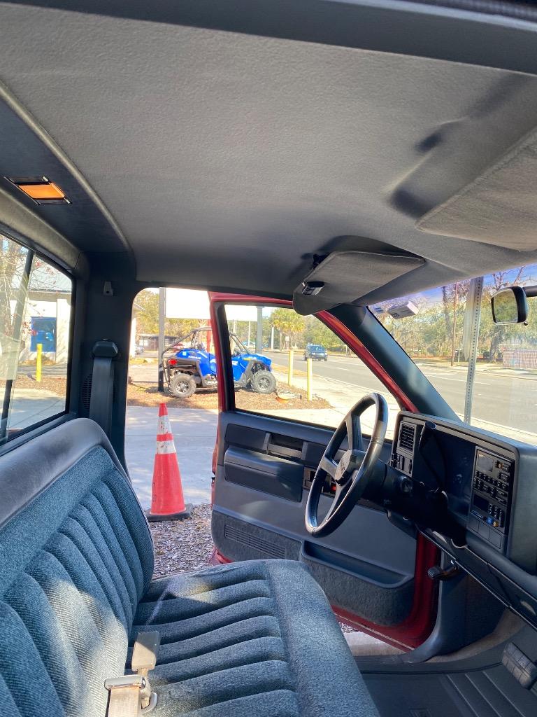 1989 Chevrolet RSX C1500 Cheyenne photo