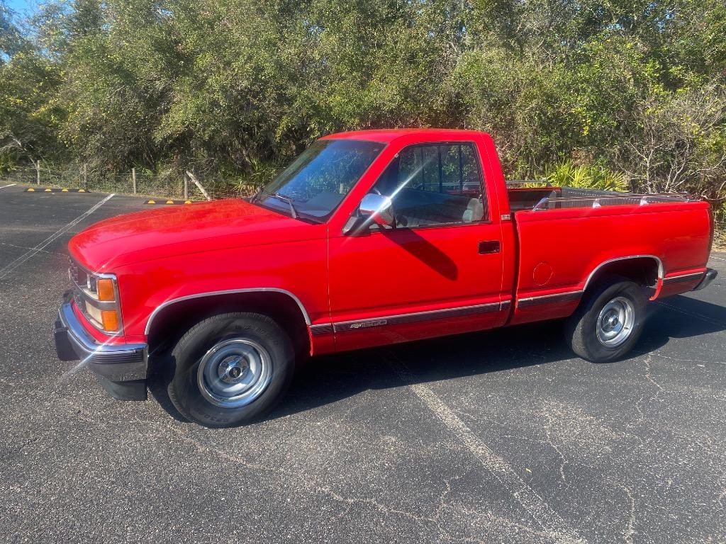 1989 Chevrolet RSX C1500 Cheyenne photo
