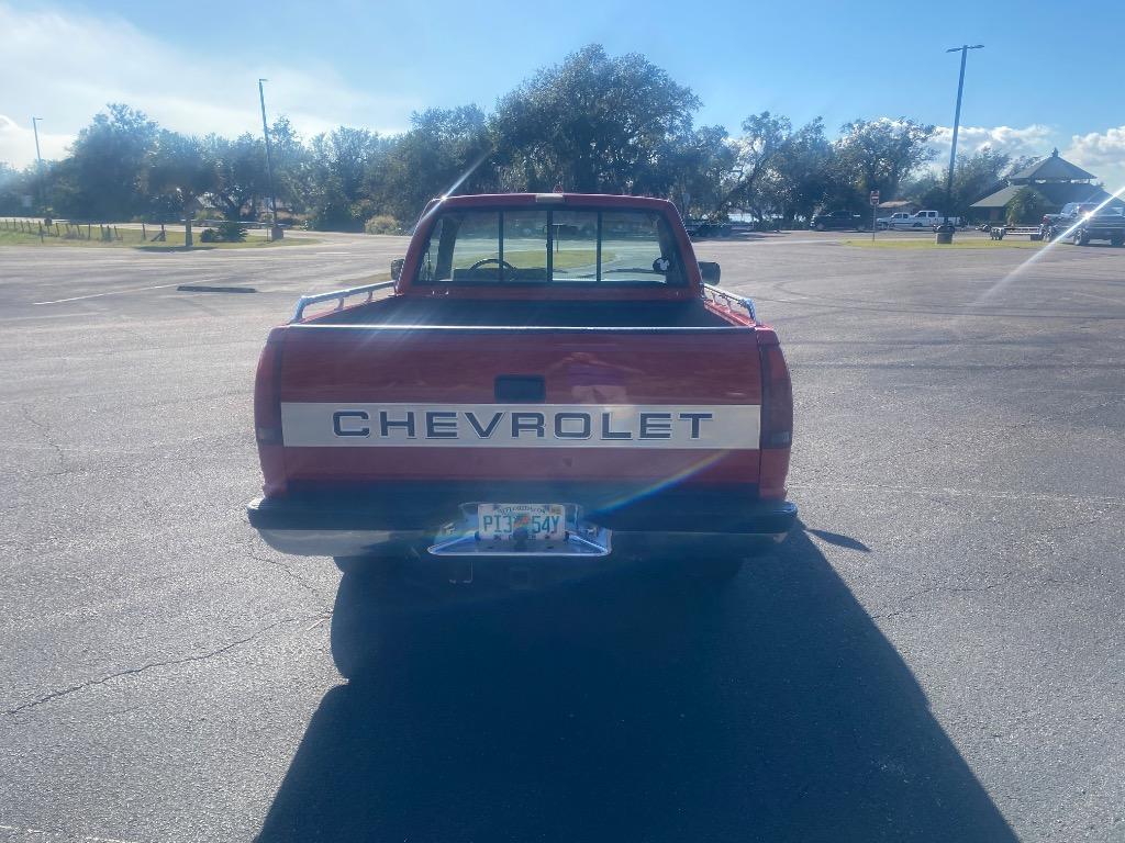 1989 Chevrolet RSX C1500 Cheyenne photo