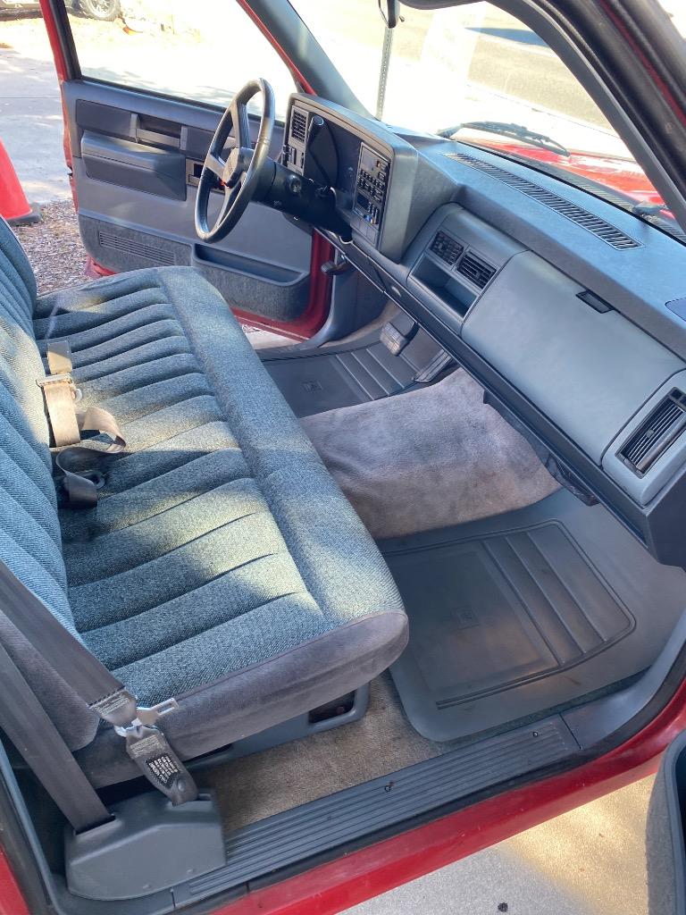 1989 Chevrolet RSX C1500 Cheyenne photo
