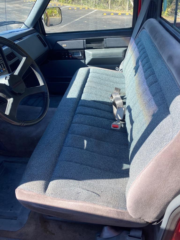 1989 Chevrolet RSX C1500 Cheyenne photo